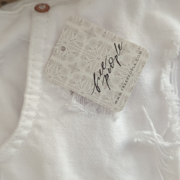 Free People Distressed shorts in White - Picture 6 of 7
